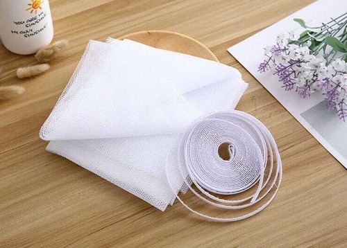 虫よけネット 網戸 ネット 窓用 防虫ネット 130×150cm マジックテープ式 取付簡単 穴あけ不要 DIY 網戸代用 換気 虫対策 蚊 ハエ ポリエステル　cw-a-5361