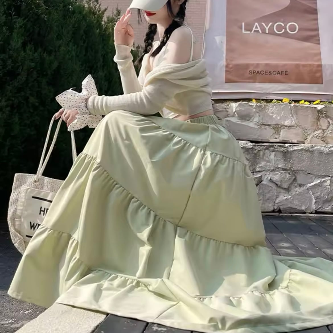 フレアロングティアードスカート