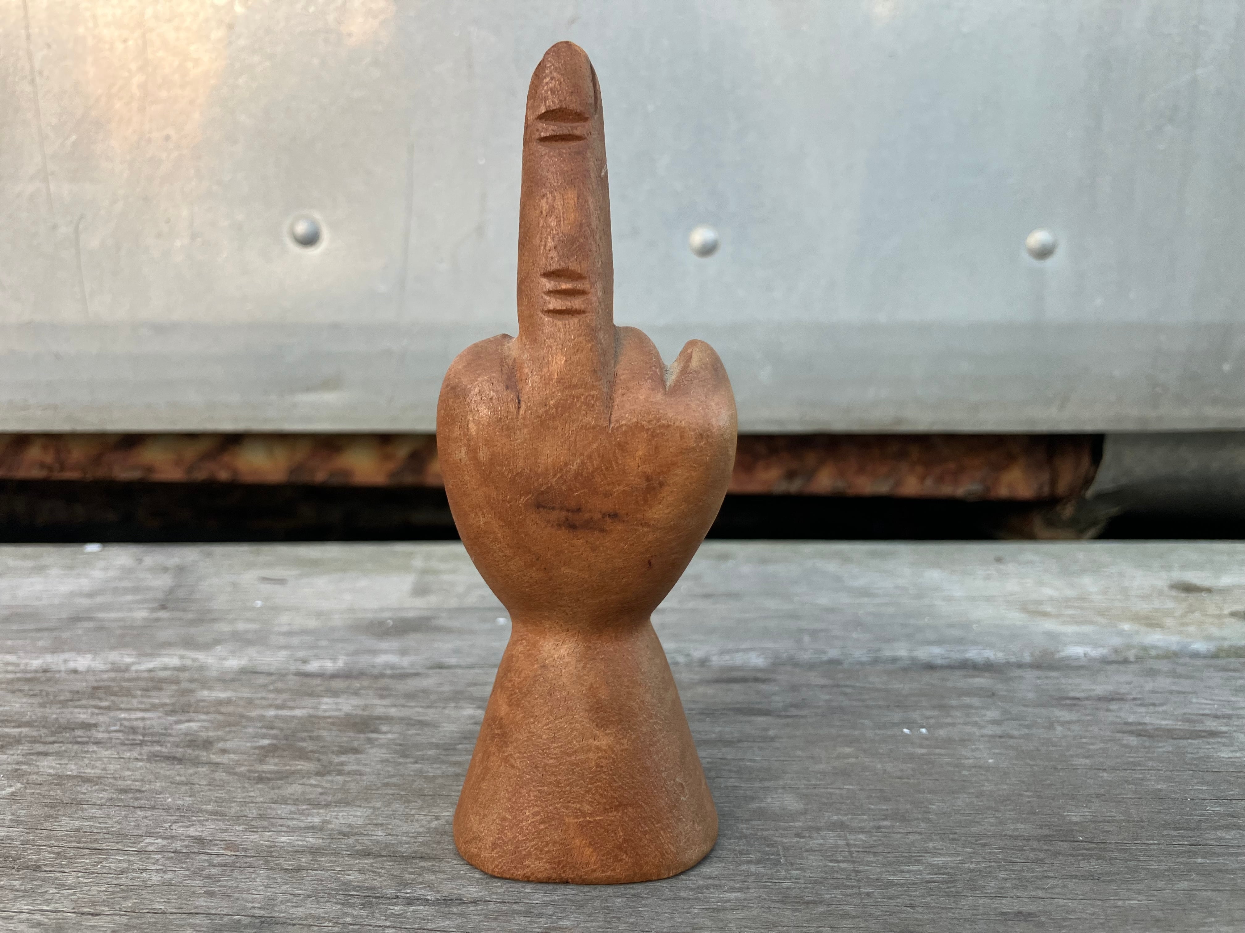 70s WOOD MIDDLE FINGER RING HOLDER
