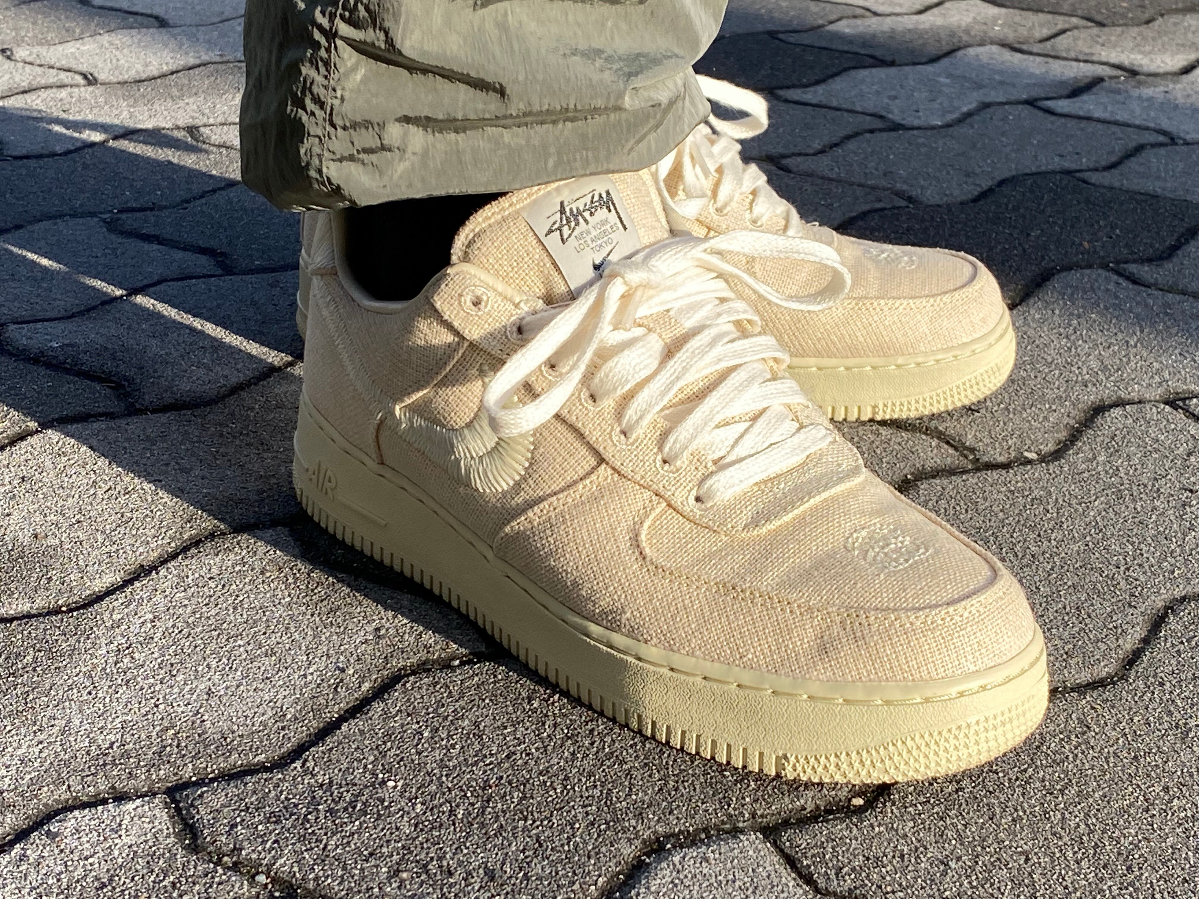 NIKE × STUSSY AIR FORCE 1 LOW FOSSIL STONE CZ9084-200 27.5cm 14896 