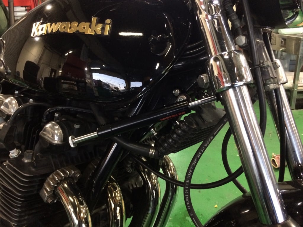 Kawasaki Z1 Z2 オイルクーラーオフセットキット ステアリングダンパー