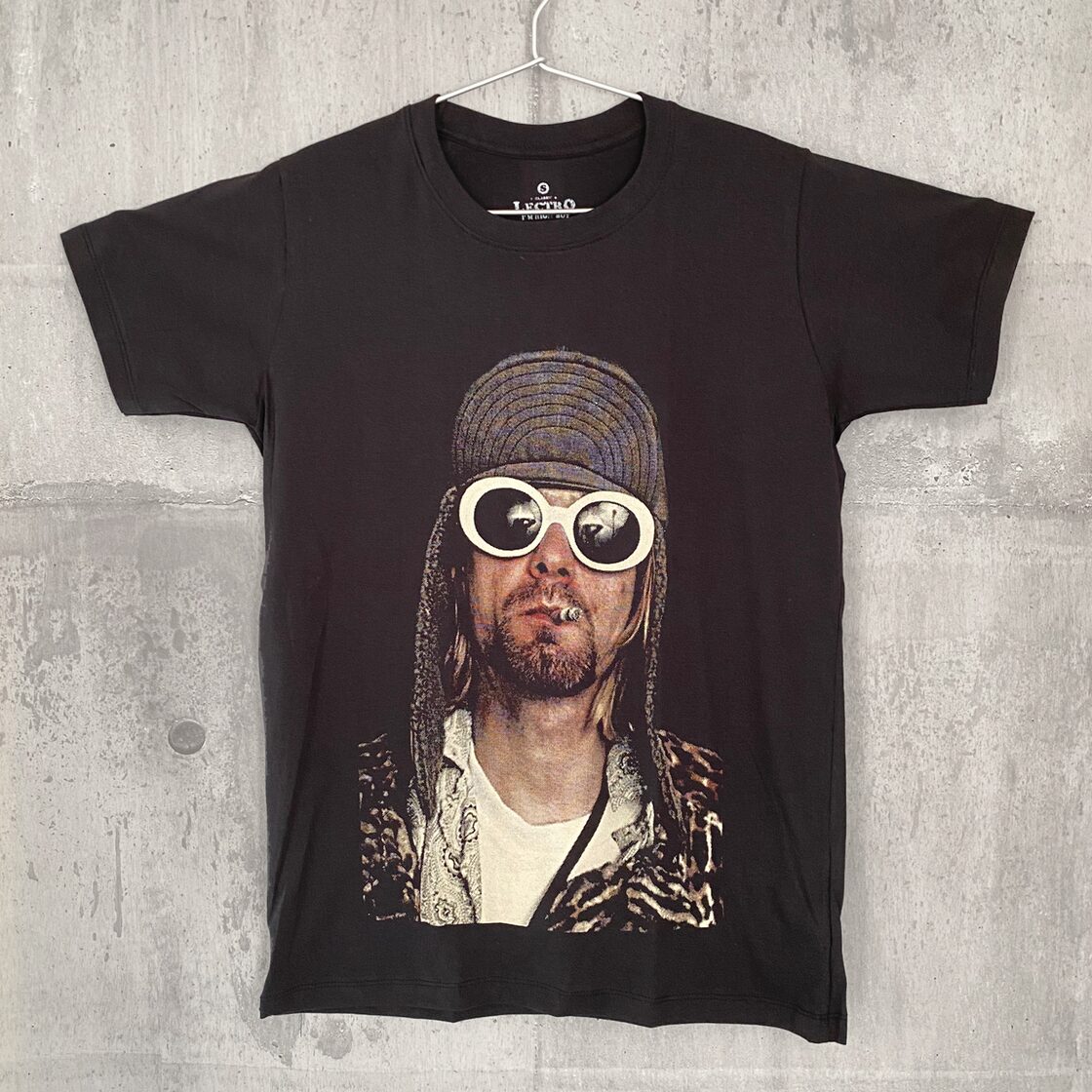 送料無料 / ロック バンド Tシャツ】 NIRVANA / Kurt Cobain Men