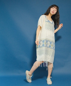 【送料無料】80's-90's embroidery dress
