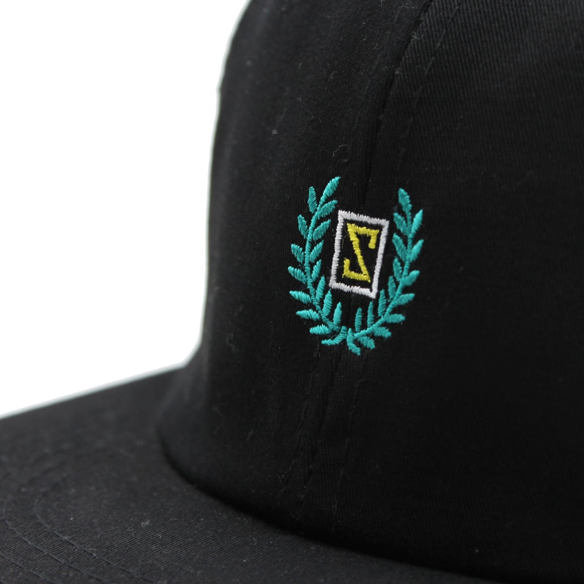 LAUREL STRAPBACK CAP #BLACK