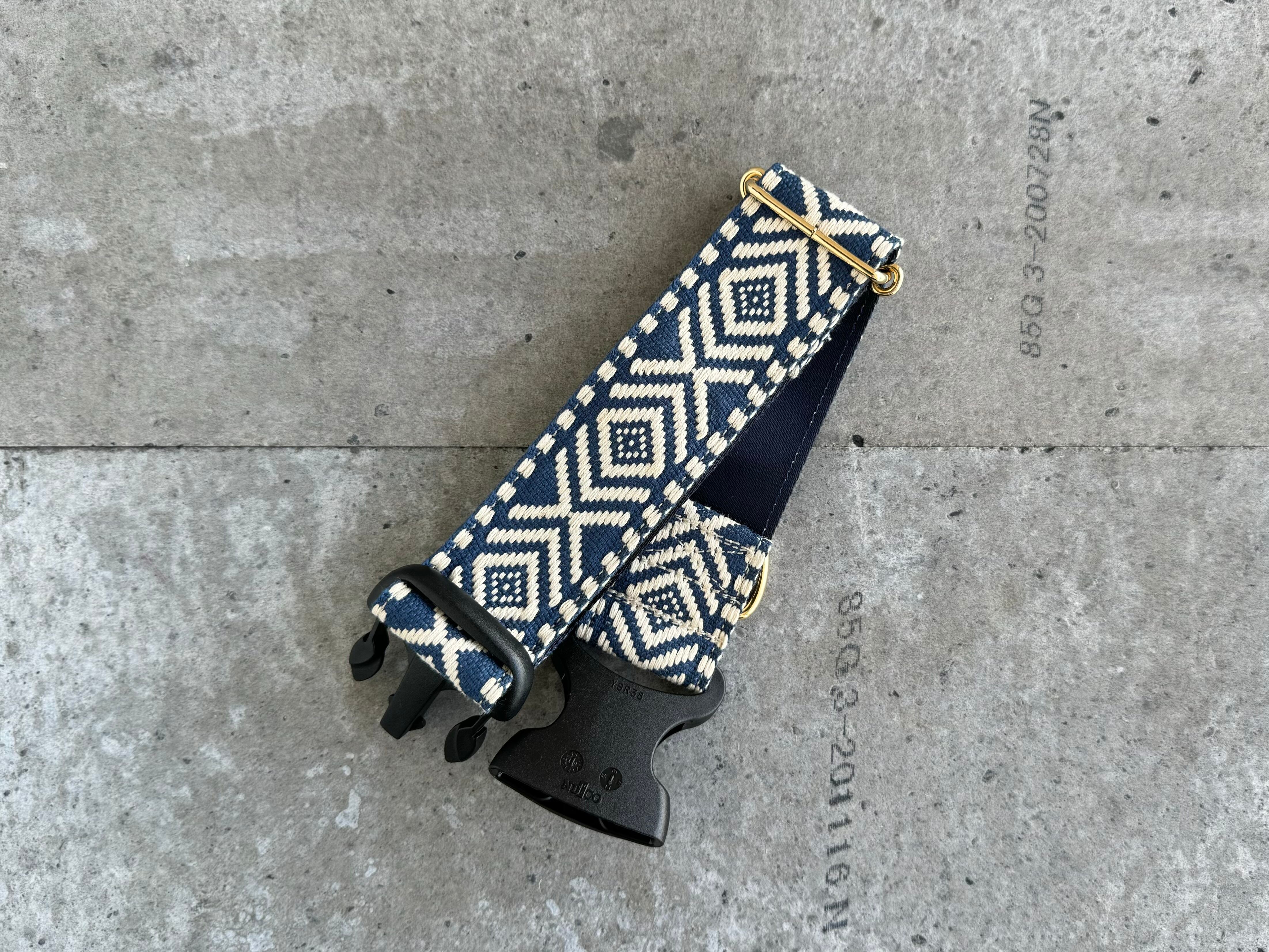 首輪 Ortega navy 3.8cm幅 | RICH TOKYO