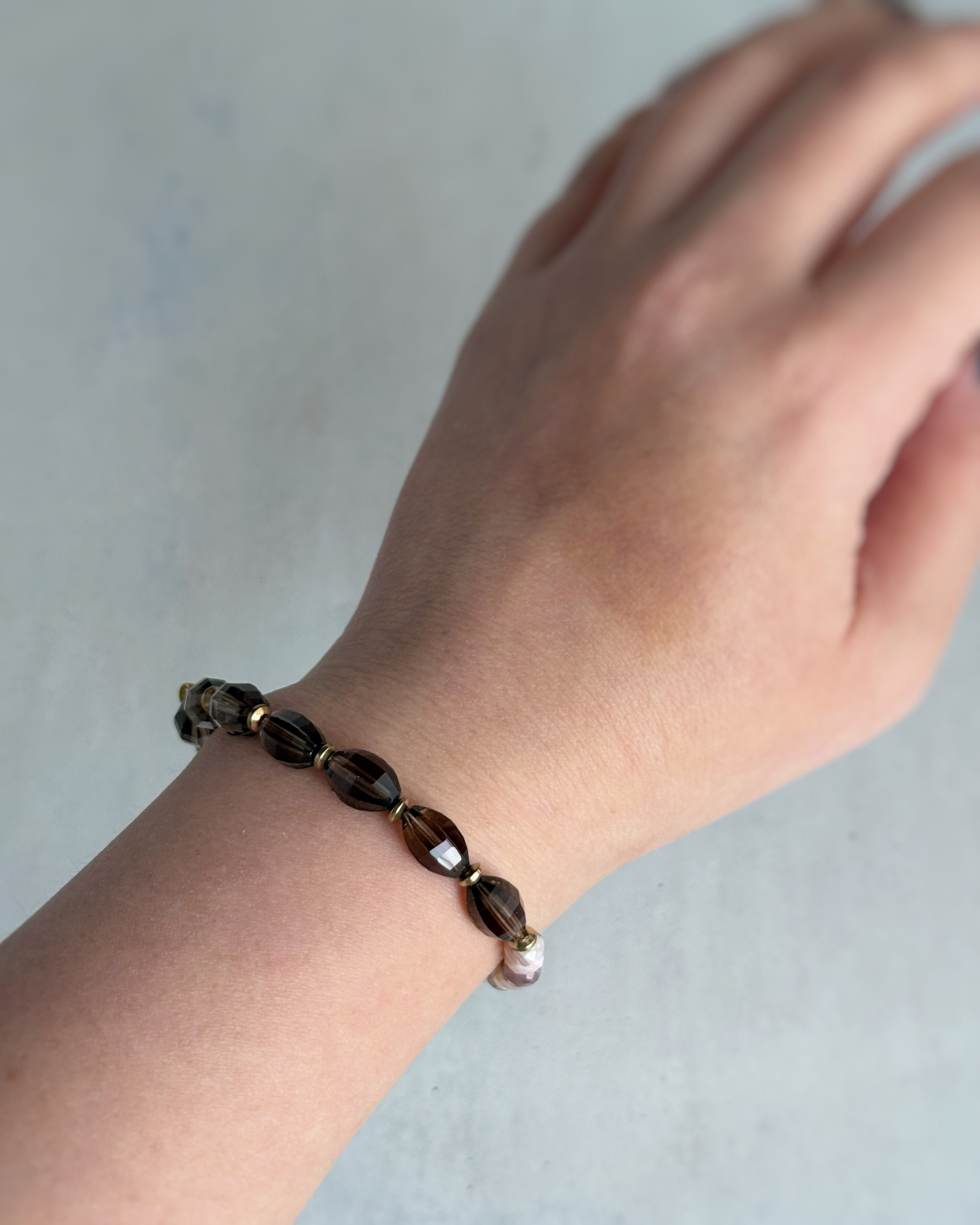【再販】bicolor bracelet(スモーキークォーツ×ボツワナアゲート)