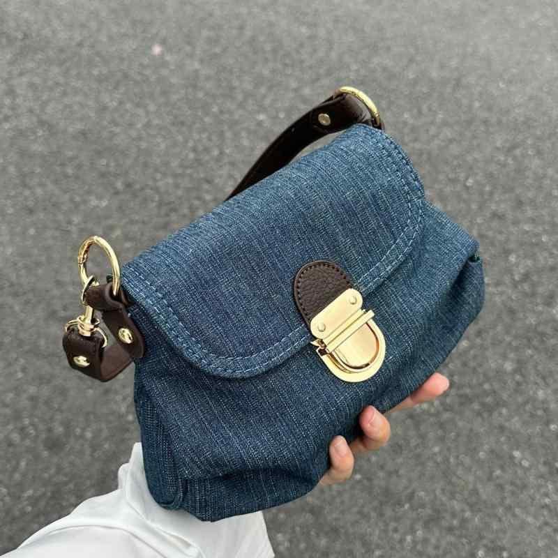 美品　オールドコーチ　ケース　レザー　ネイビー　ターンロック　小銭入れ 美品 オールドコーチ ☆ レザー ターンロック 巾着 ミニ コインケース