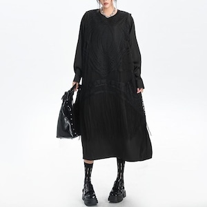 BLACK FAKE-2-PIECE DESIGN LONG SLEEVES MIDI DRESS 1color M-14572