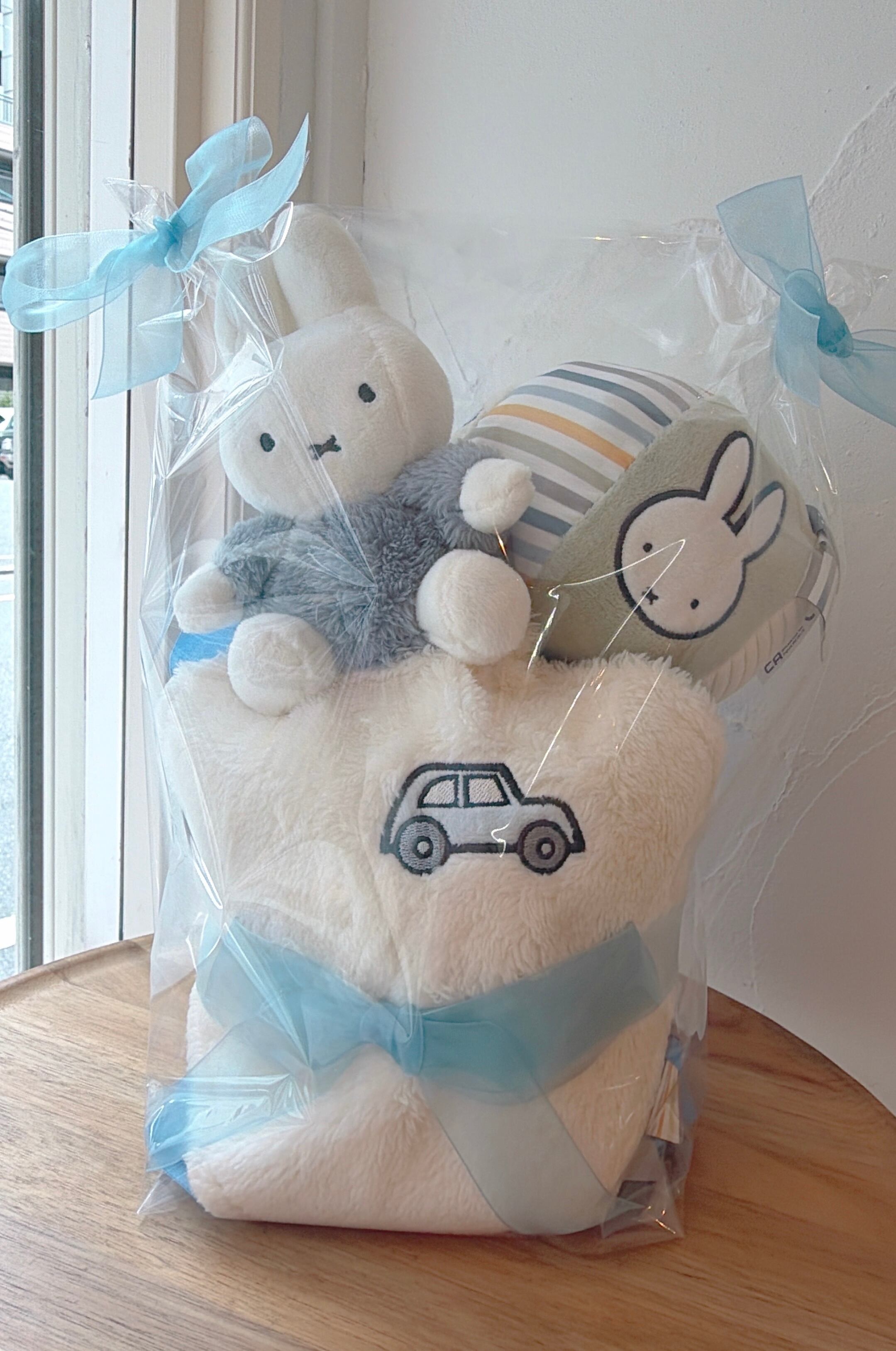 miffy　ミッフィーminiおむつケーキ
