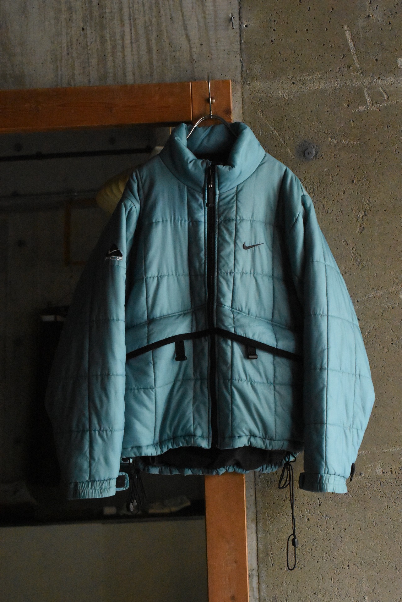 OK／90's "NIKE" ACG PRIMALOFT down jacket