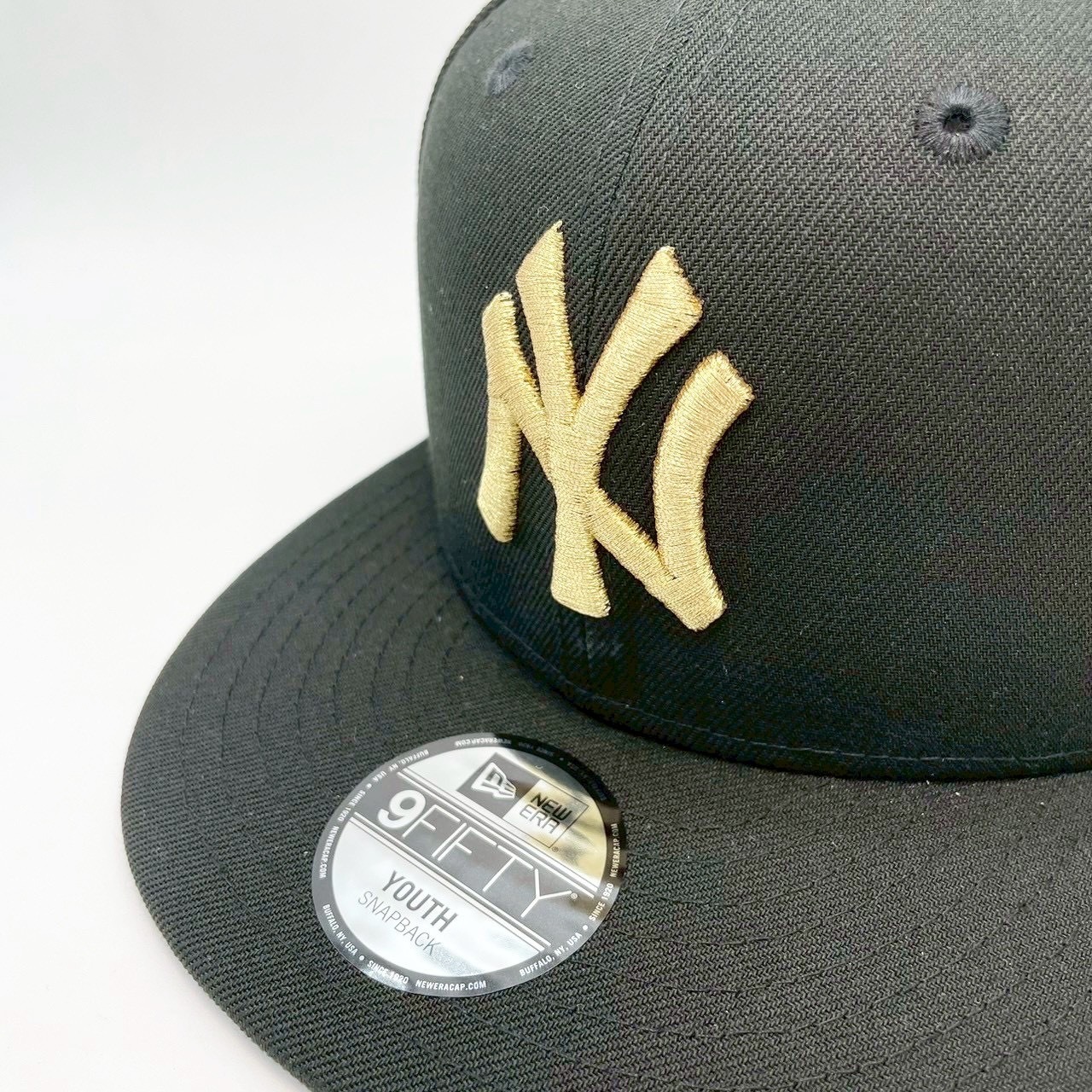 キッズ Youth NEW ERA 9FIFTY/950 New York Yankees / ニューヨーク・ヤンキース Black/Gold