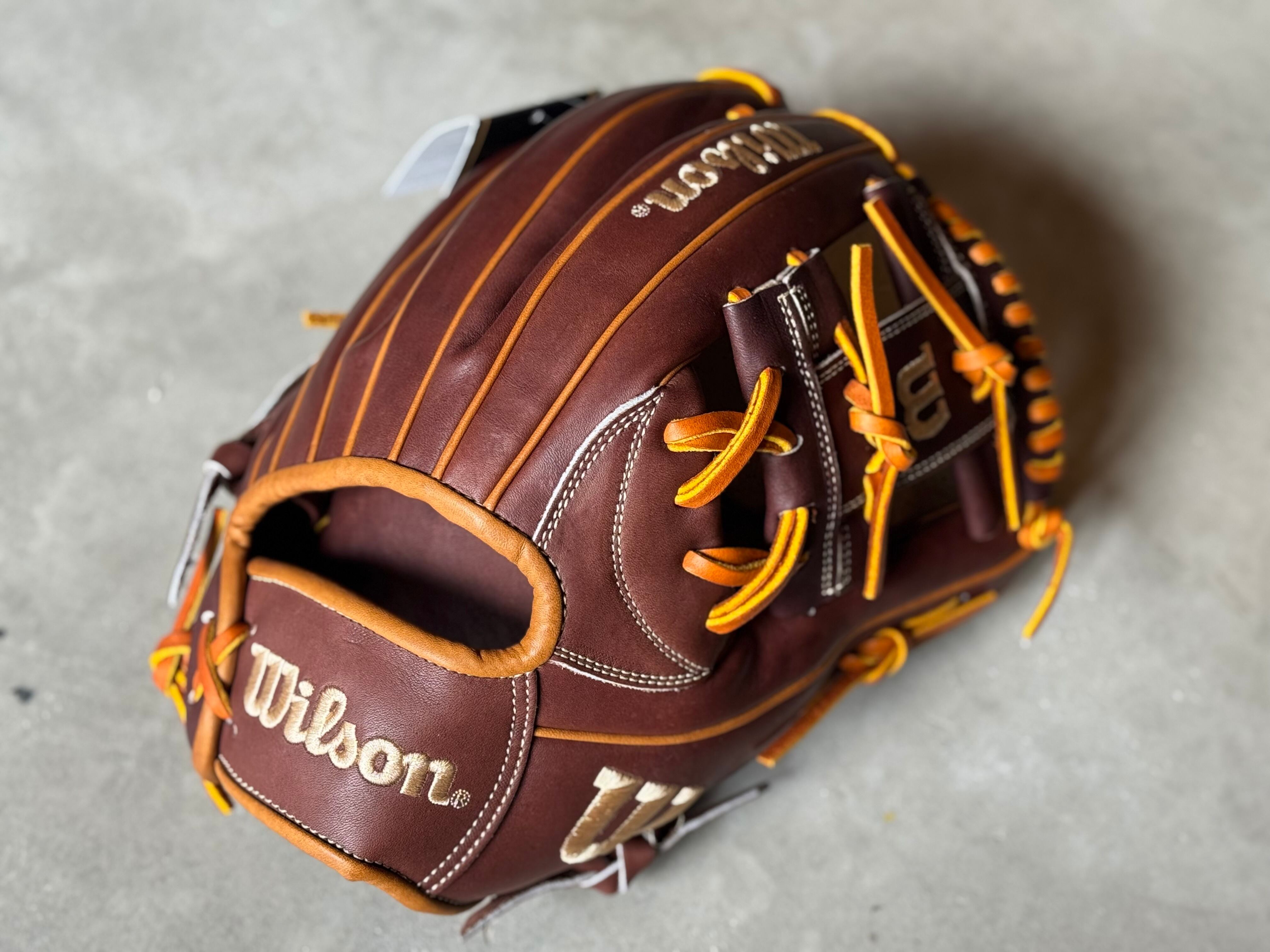 ウィルソン 内野用グローブ DP15 ブラウン×キャメル紐 ウィルソン 内野用グローブ DP15 ブラウン×キャメル紐