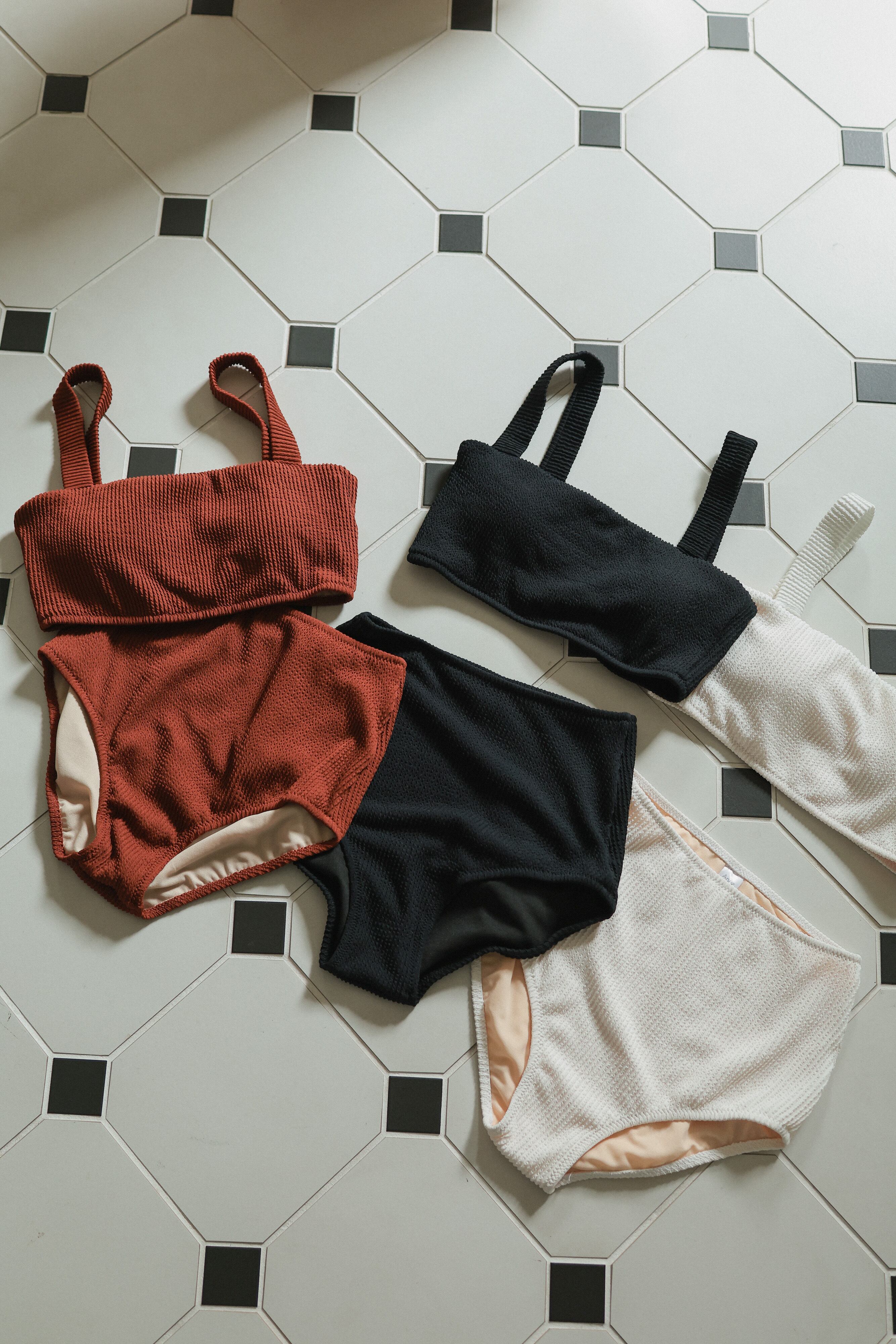Rib tank high-west set (White) | AnZie