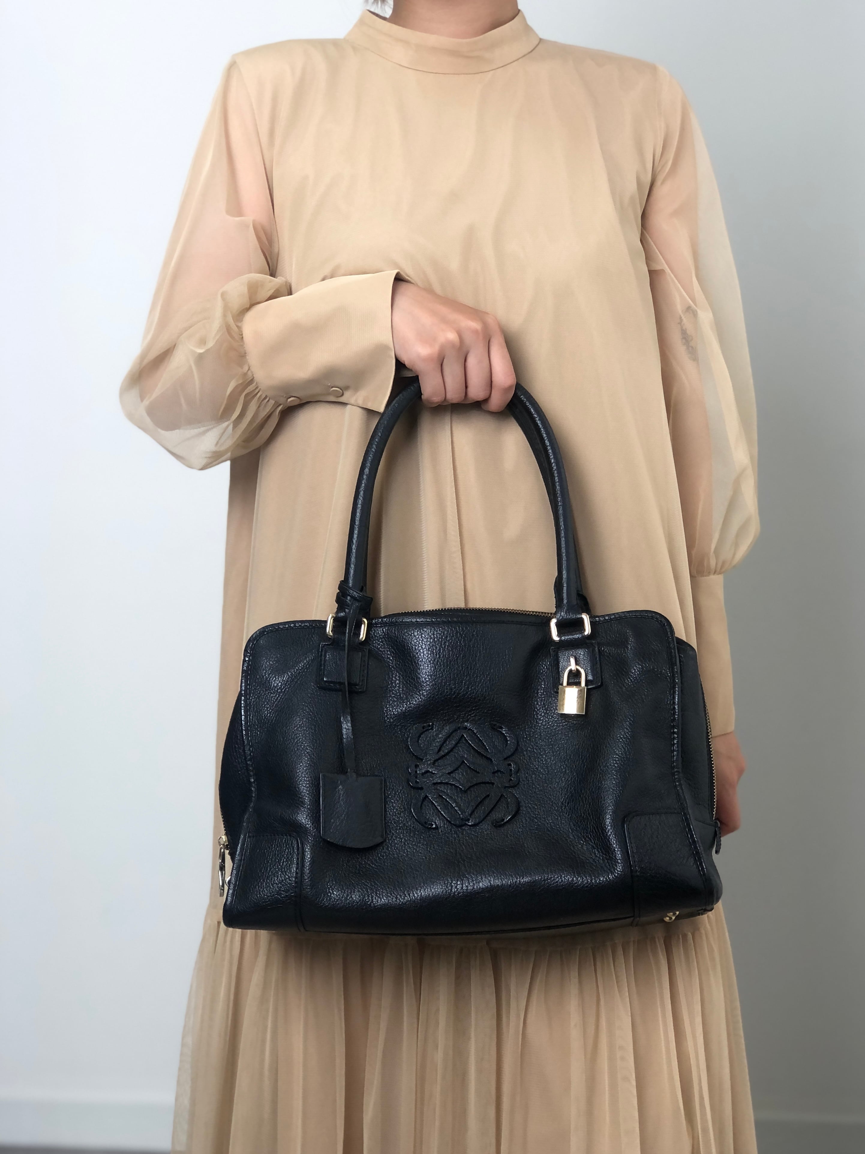 LOEWE ロエベ ハンドバッグ ブラック アナグラム レザー ミニボストン vintage ヴィンテージ オールド rtk3kf