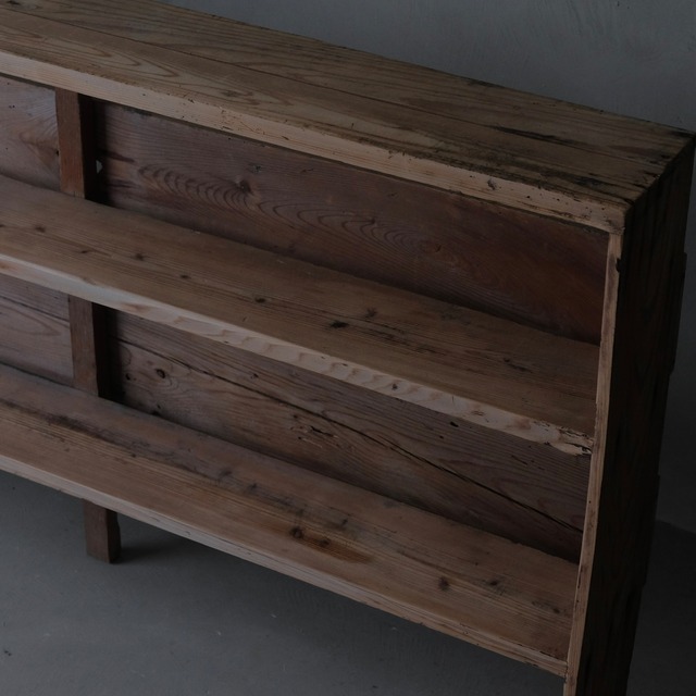 Shelf