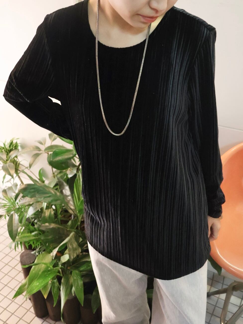 velours design tops【8006】