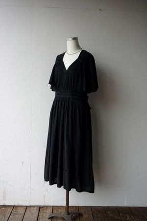 cape sleeve gather one-piece