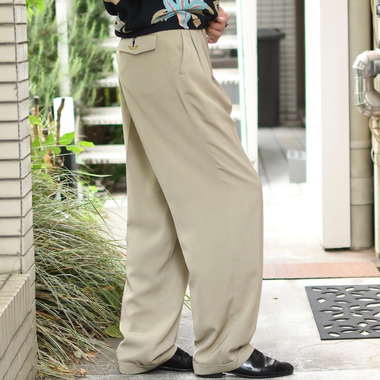 drape silhouette golf embroidery 2tuck slacks