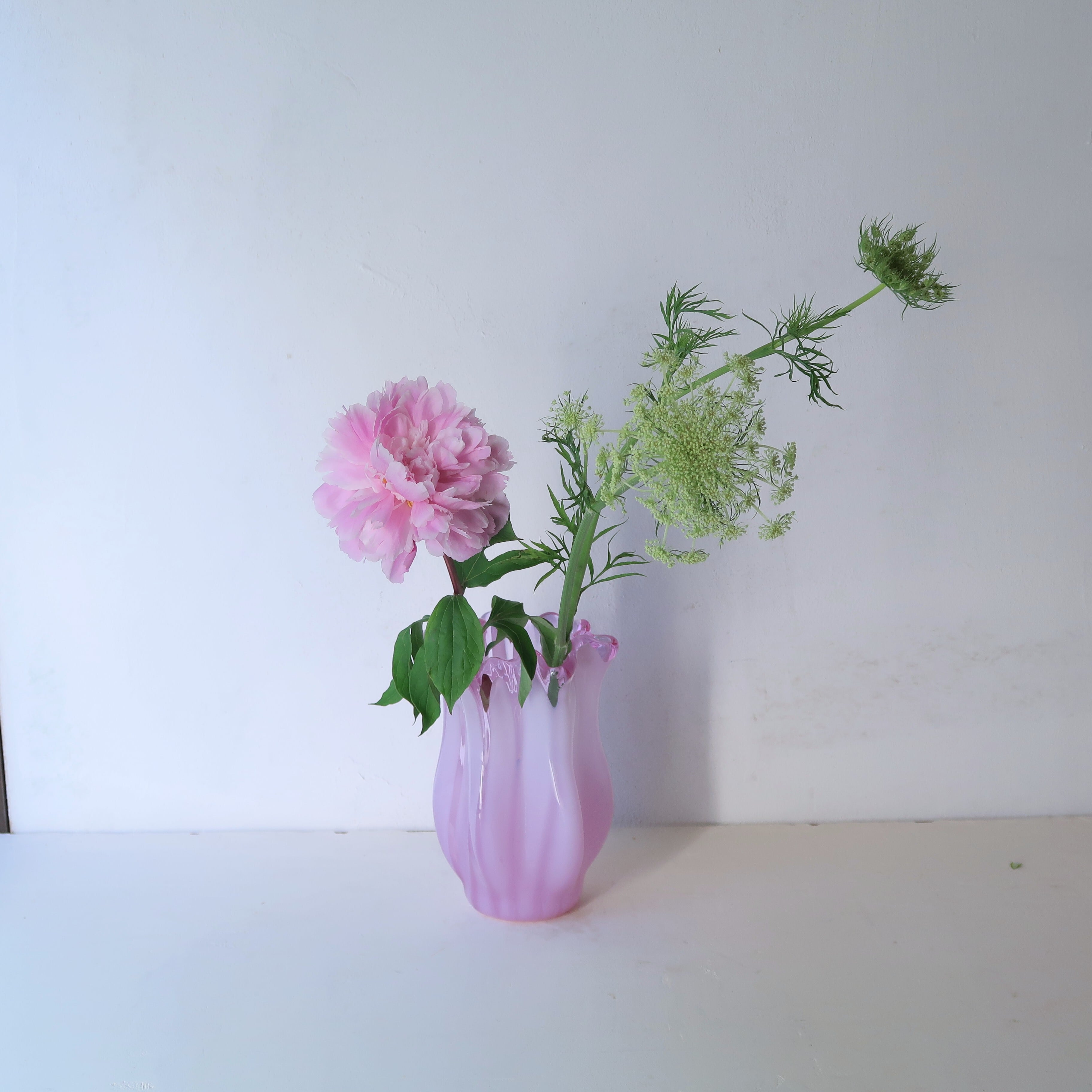 パープルストライプのひらひら花瓶 | SUISUI