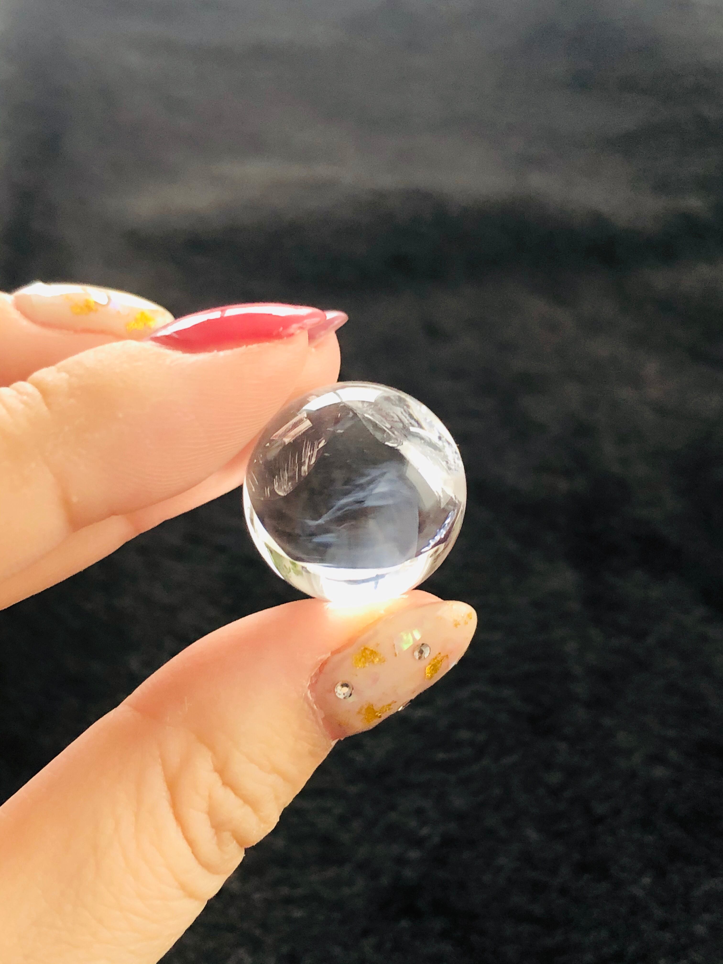 激レア神秘の水晶！エンジェルラダークォーツ丸玉(21mm) | 虹色の星