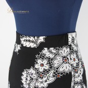 【美品 社交ダンス衣装】スカート レッスンウェア 練習着 ICHIOKU イチオク 白 黒 ブラック ホワイト 花柄 ラインストーン