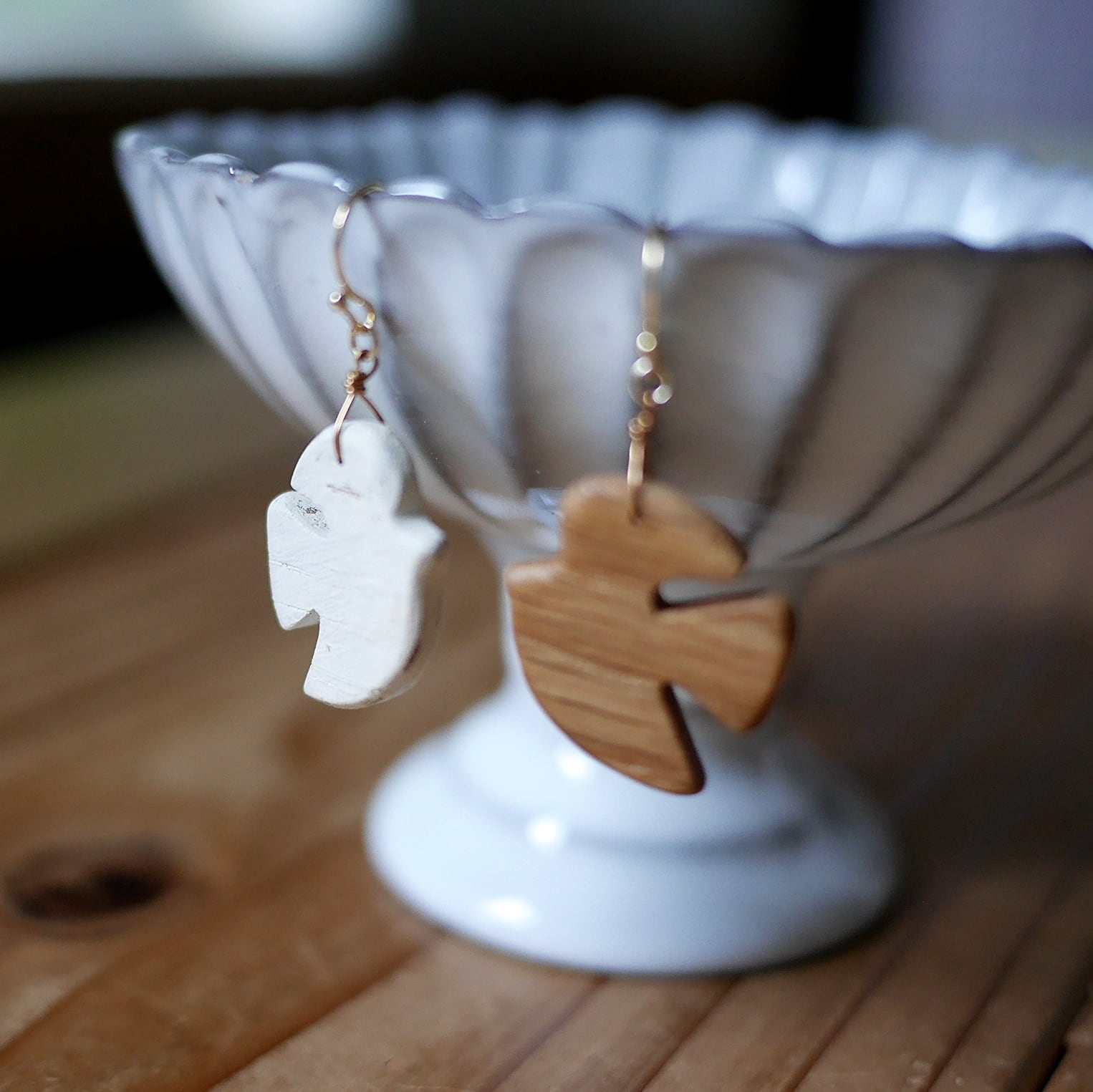 129 ブローチシリーズ鳥クリアー　ハンドメイド　ピアスorイヤリング 129 ブローチシリーズ鳥クリアー ハンドメイド ピアスorイヤリング 129