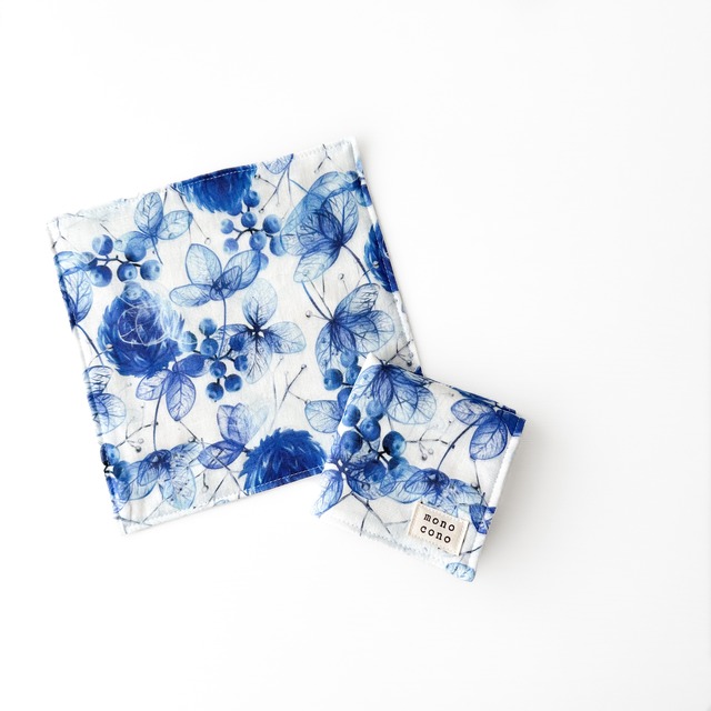 『 青の世界 』名入れ・ループ可  国産ガーゼ+オーガニックコットン  6重ガーゼハンカチ