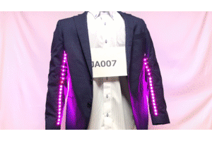 [JA/SL007] 音に反応するLEDスーツ