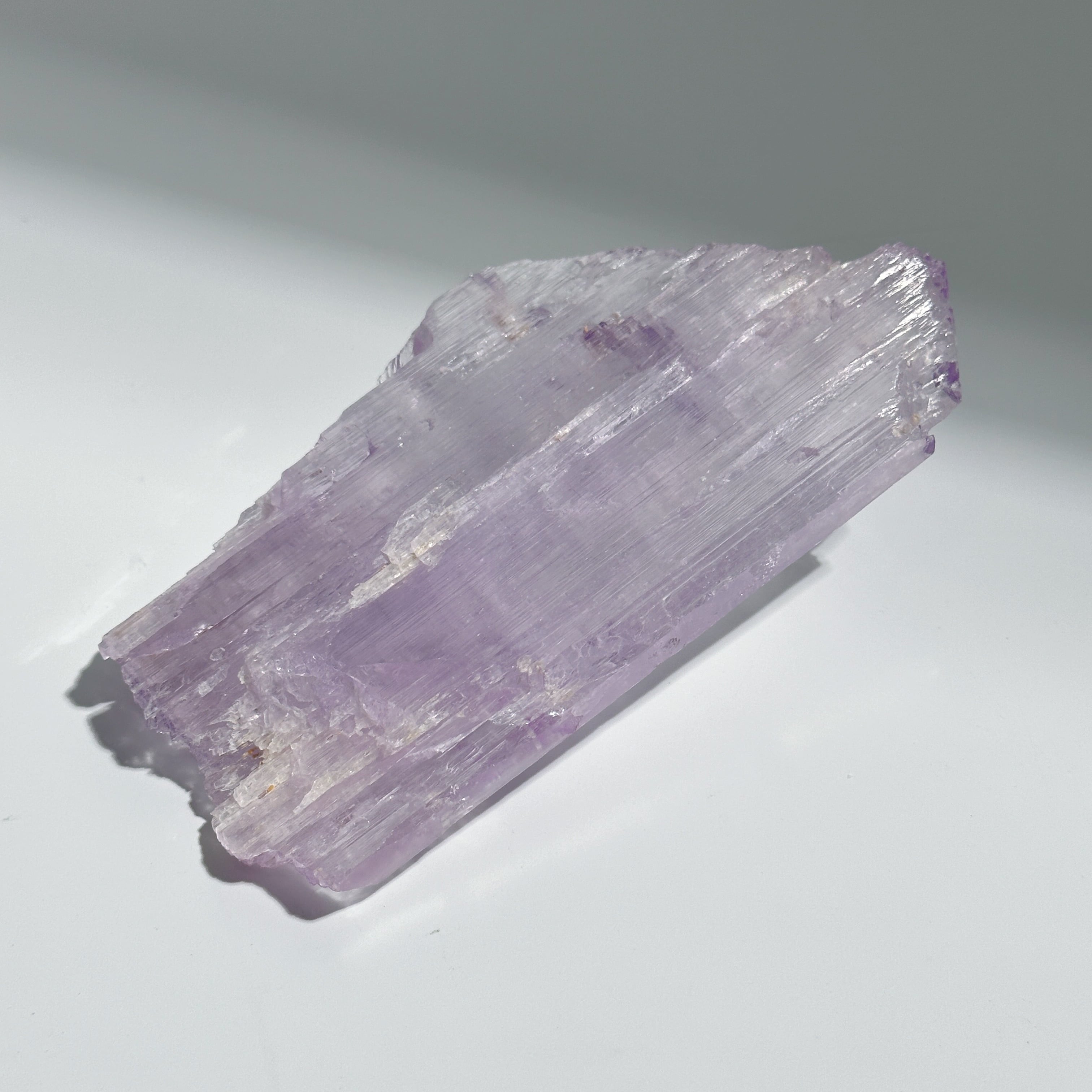 巨大・ハイクォリティ】クンツァイト 原石51◇ Kunzite ◇天然石・鉱物