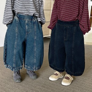 センターステッチデニムワイドパンツ（2色展開）JIAY｜ボトムス カーブパンツ｜小学生 ジュニア対応｜通学 普段着｜韓国子供服｜男の子 女の子｜80-140cm｜2026秋服 ［取寄］