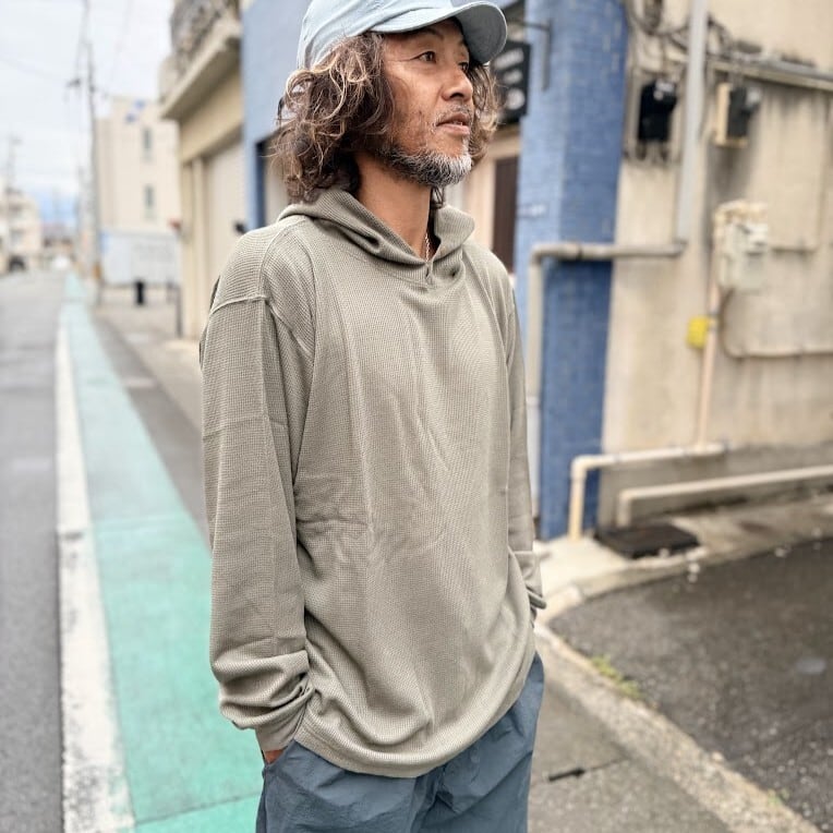 BAMBOO SHOOTS / MERINO WOO LONG SLEEVE HOODIE(Black) | 道がまっすぐ