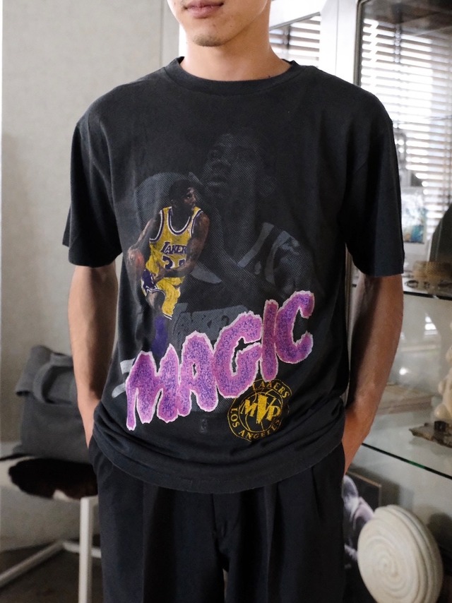 Used MAGIC Johnson Tee