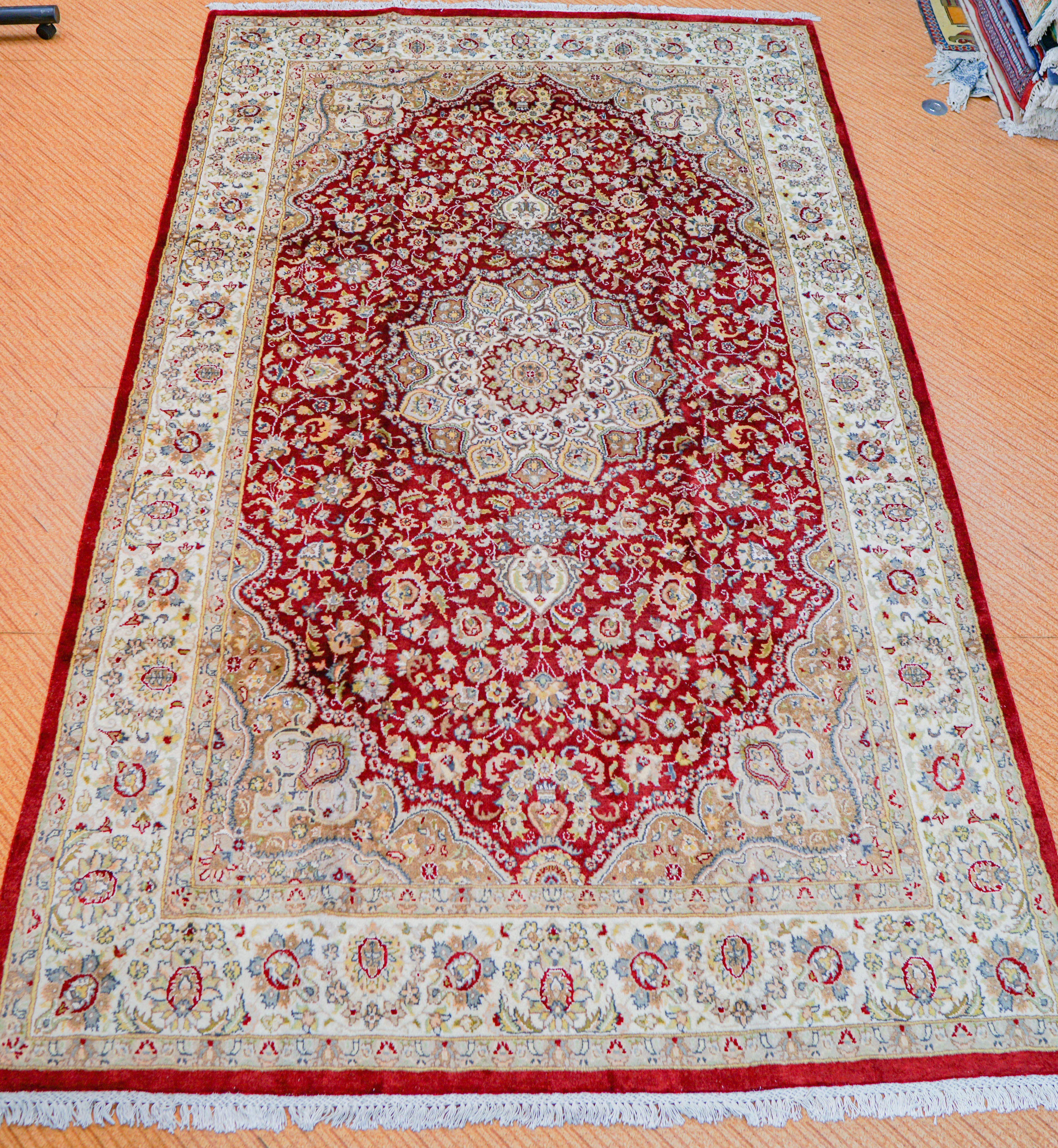 285×180cm【パキスタン手織り絨毯】 | Decorworks