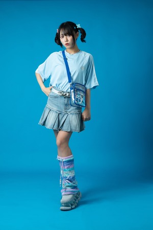 ∴ day off T / blue