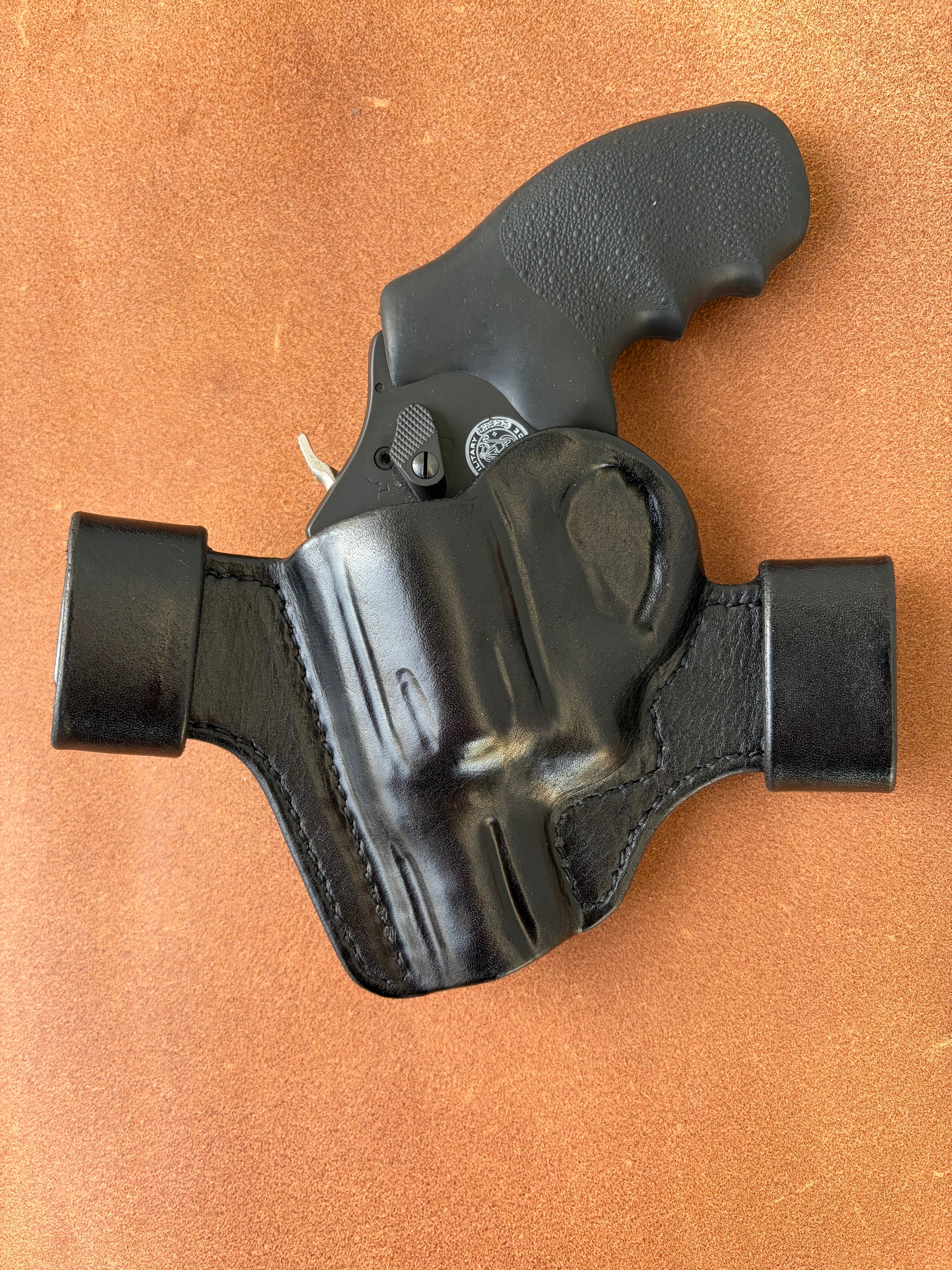 j frame snap on pancake leather holster | 黒沼興業