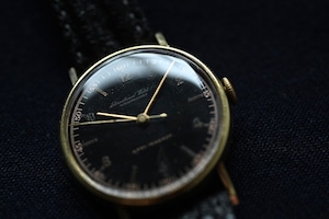 【腕時計】1942年製 IWC "Austrian Case 14KYG" オリジナル・ブラックミラー Cal.61