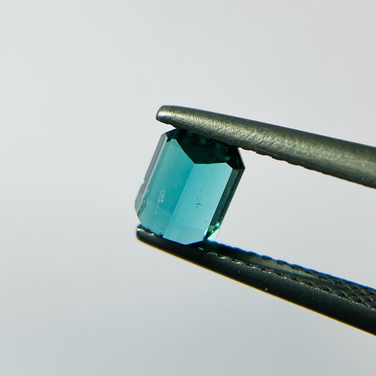 ラグーン〜ピーコック+ネオン感な極上カラー トルマリン3