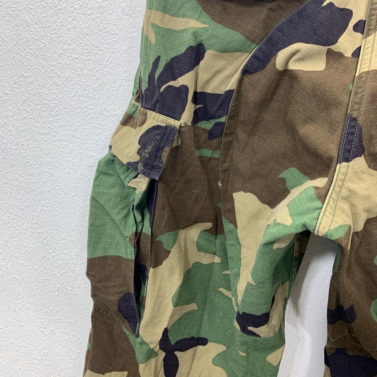 カーゴパンツ W31 迷彩柄 カモフラ Mサイズ カーキ ミリタリー 古着卸