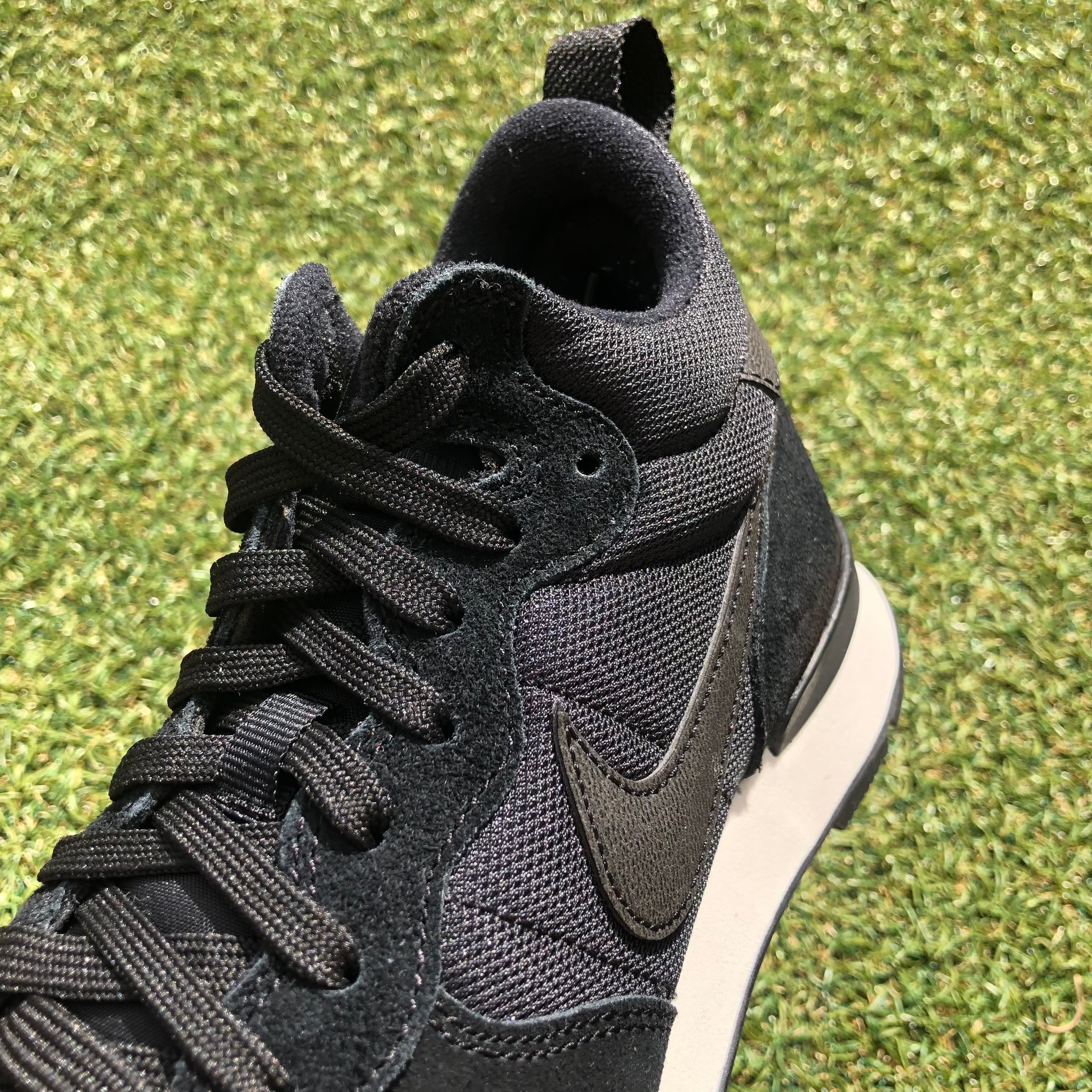 NIKE INTERNATIONALIST MID ナイキ インターナショナリストミッド ...