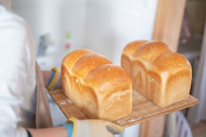 ウィの食パン1本