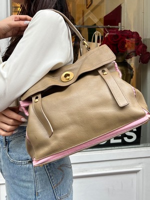 Yves Saint Laurent / vintage bicolor hand bag.