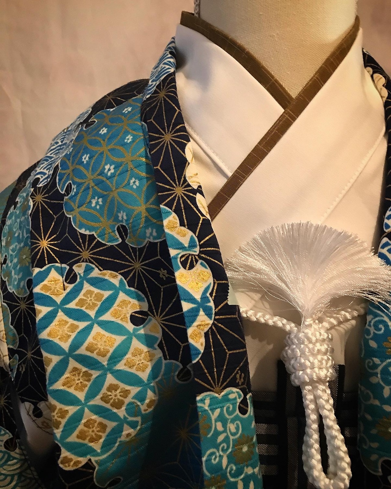 【受注製作】祝い手鞠柄の羽織袴3点セット・SIZE95-110 男の子の祝い着 羽織 袴 3点セット