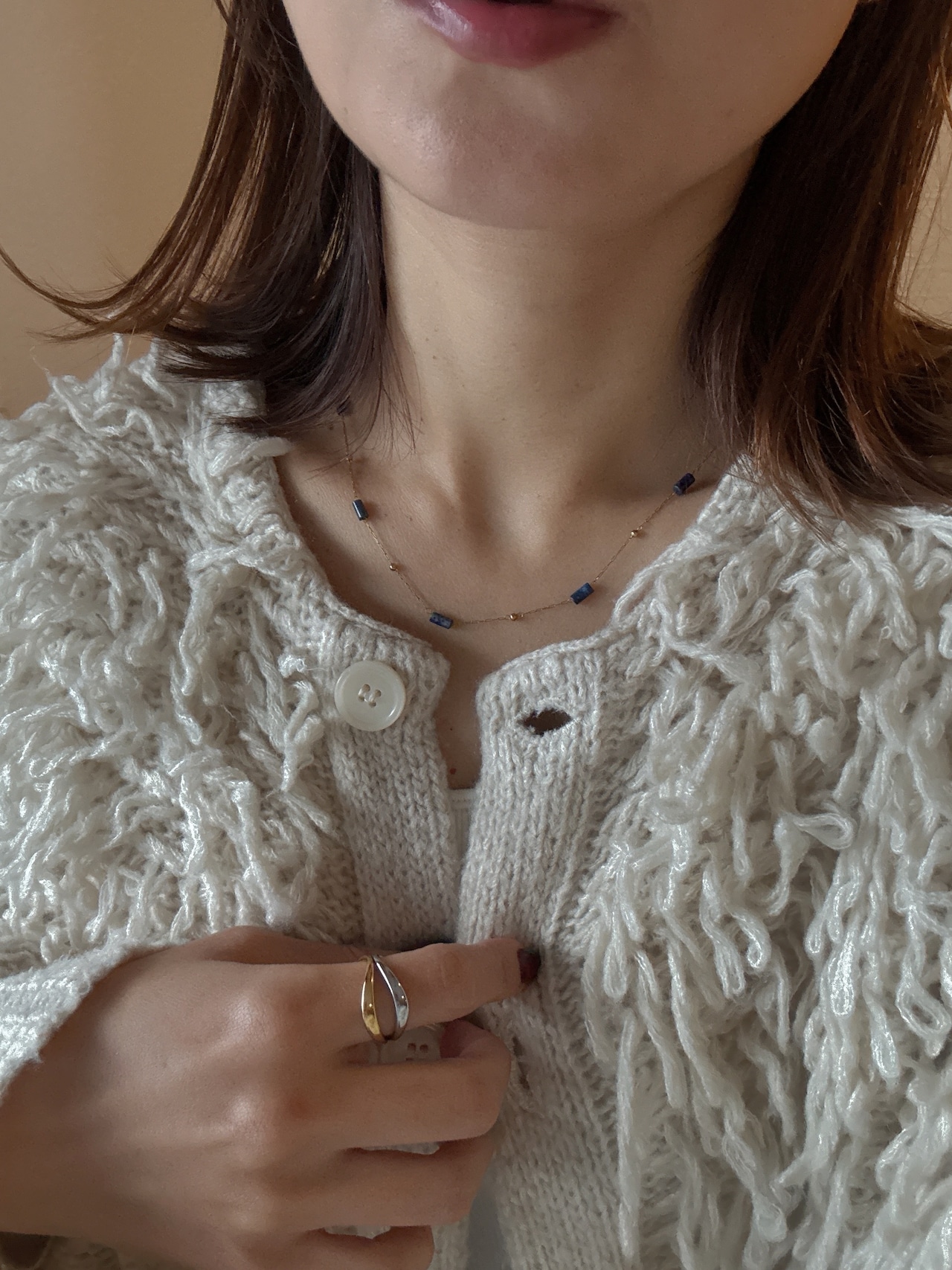 ブルーラインネックレス