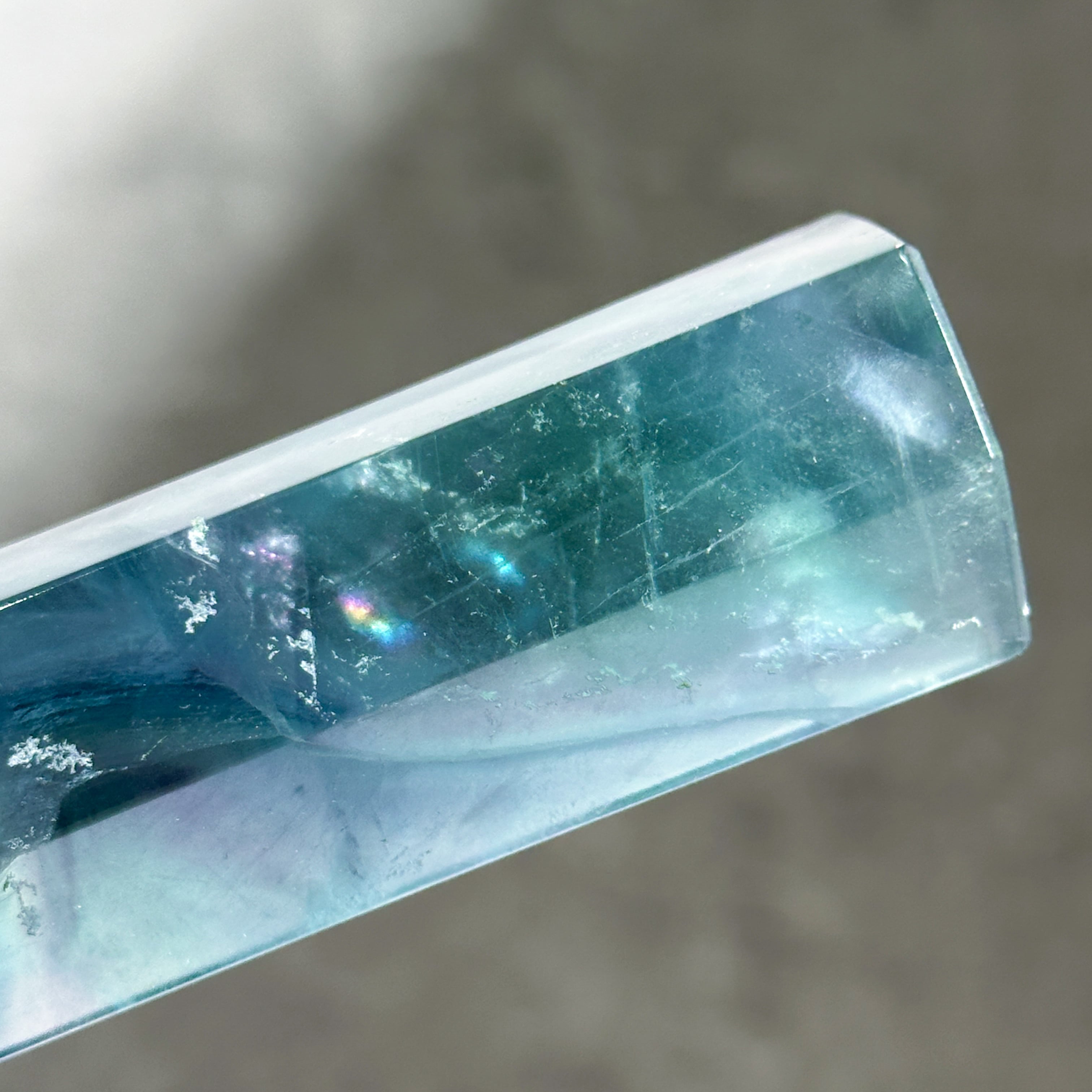 レインボーフローライト タワー型52◇ Rainbow Fluorite ◇天然石