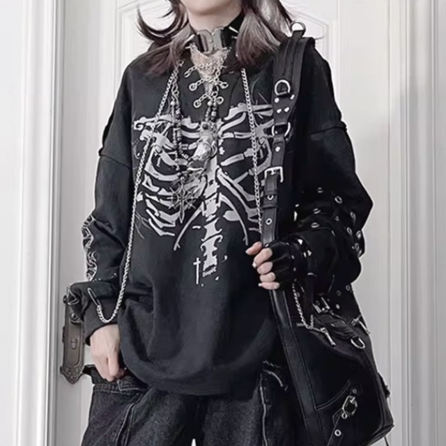 チェーン付きレースアップVネック骨格プリントブラックフーディ（lli_6589）