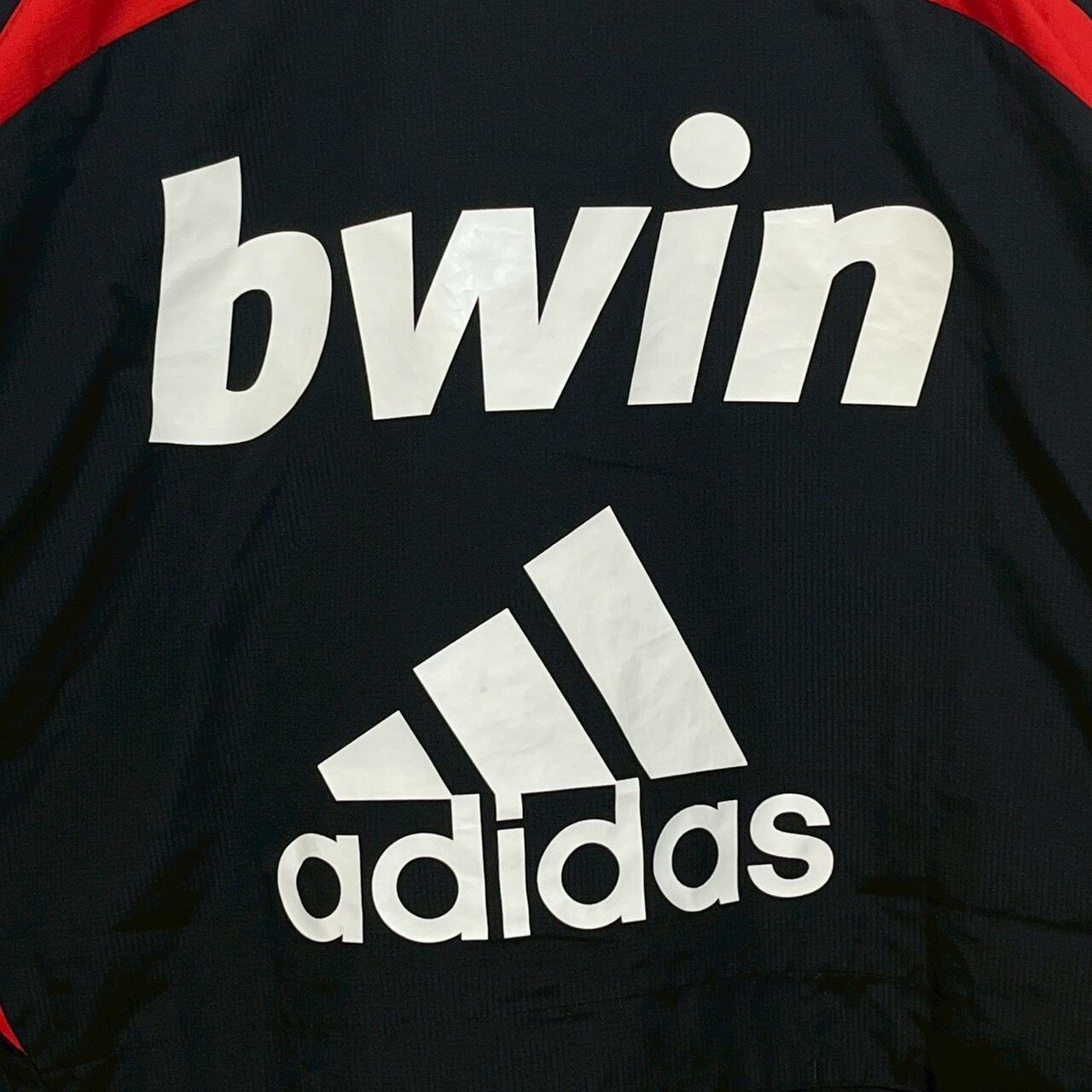 adidas アディダス ナイロンジャケット S 刺繍ロゴ ワンポイントロゴ