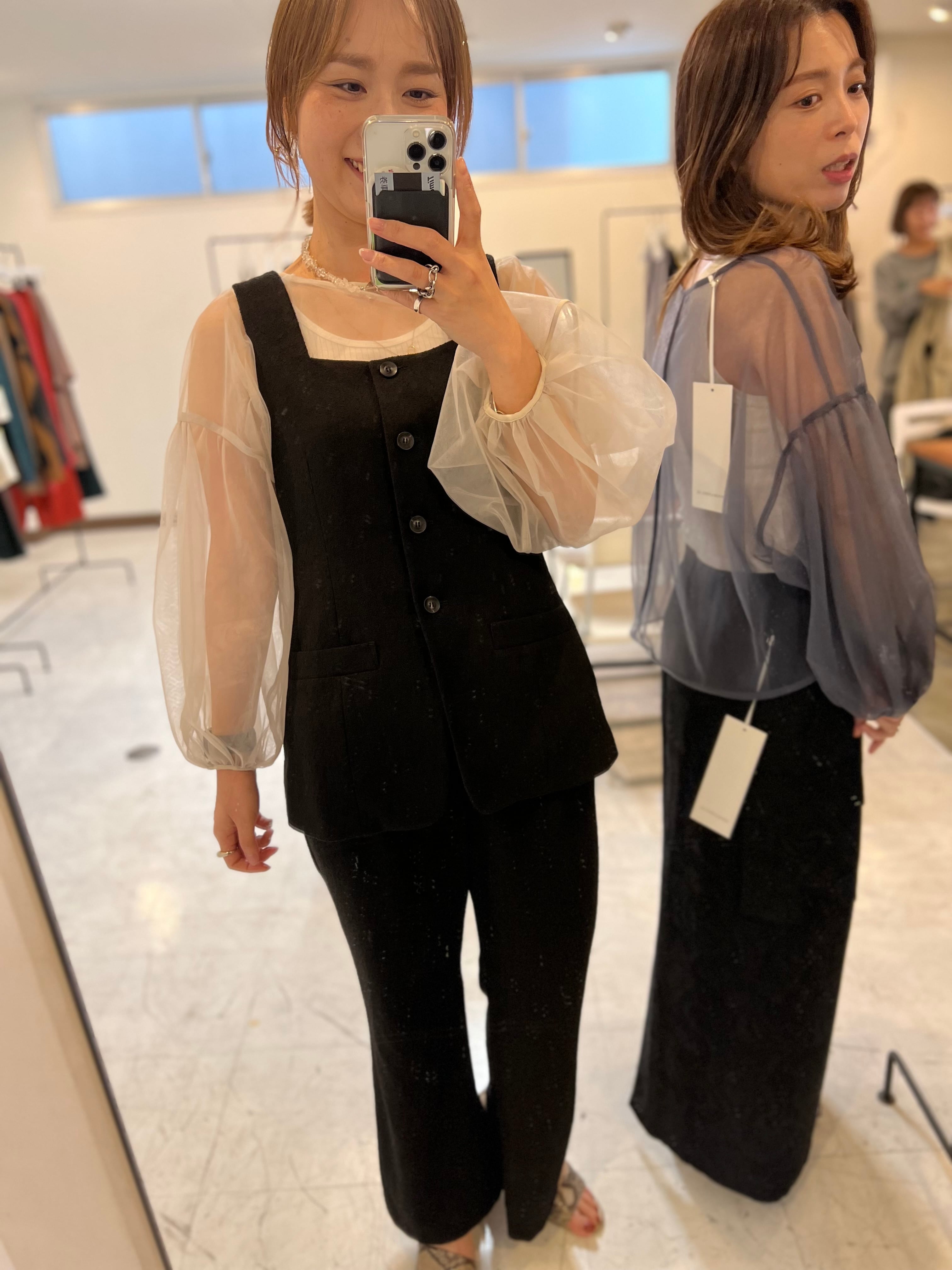 【CHIGNON】これさえあればカジュアルロンTも大人可愛く♡シアーボリュームチュールブラウス　前後2way | select clothes  Miel powered by BASE