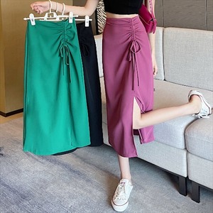 【送料無料】ロングスカート 3色 スリット入り 無地 シンプルデザイン 大人可愛い こなれ感 プチプライス 夏 体系カバー 20代 30代 お出かけ 女子会 デイリーユース お茶会 お呼ばれ Aライン フレア