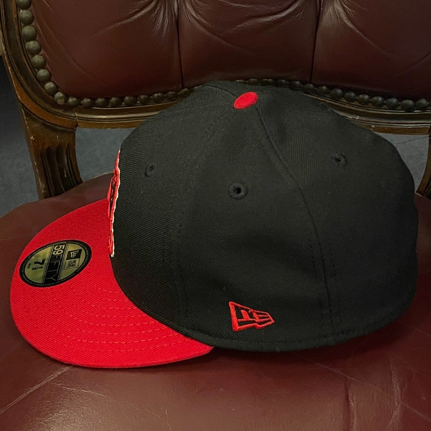 ✨超希少✨️ New Era コラボキャップ 激レア 11月4日(火)12時よりWEBショップにて、『NEW ERA × 村上隆 帽子