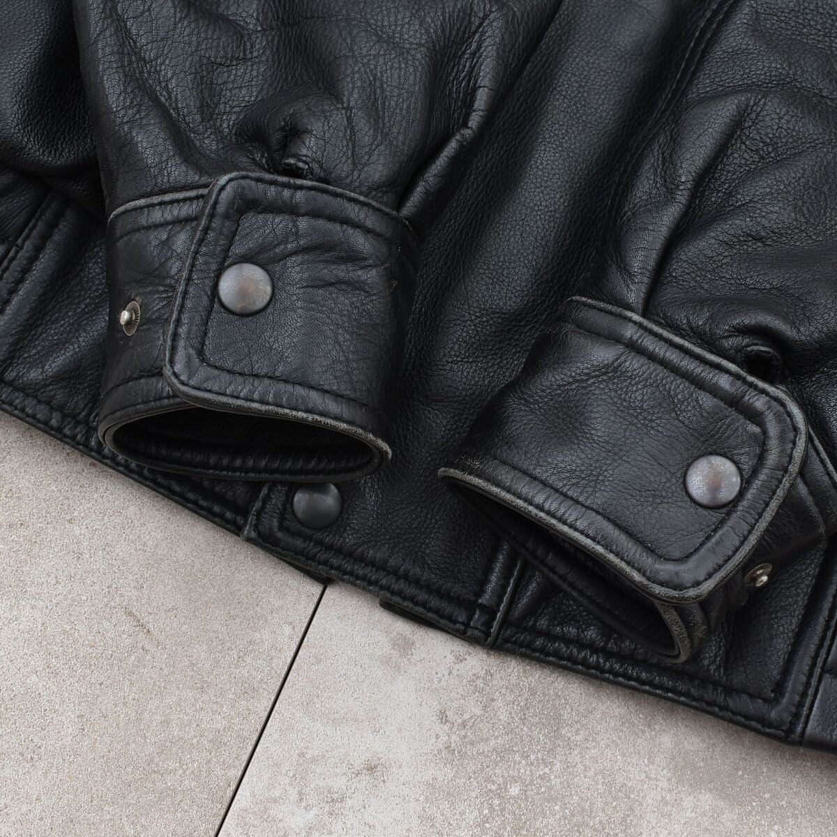 Deformation design black leather jacket | 古着屋 grin days memory